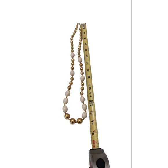 Signed‎ NAPIER Goldtone Cream Round Oval Beads Shape 29" Necklace Vintage - Picture 5 of 5